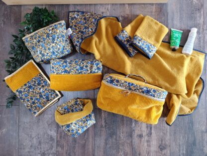 Trousse à maquillage moutarde et marine – Image 2